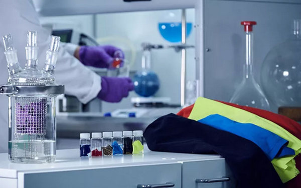 Químicos auxiliares - banner 1